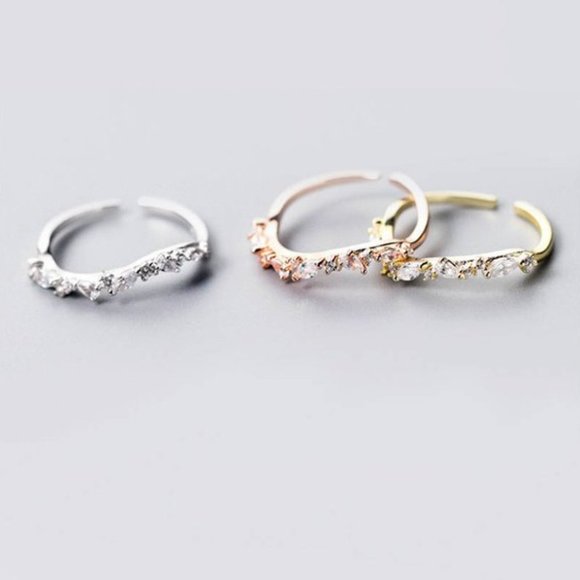 Cubic Zirconia Rose Gold Twist Adjustable Ring Open End Crystal Ring for her - Picture 2 of 5